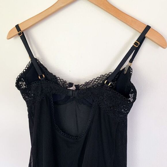 Victoria’s Secret Very Sexy black micro mesh stretch crochet lace bust camisole - Picture 9 of 13